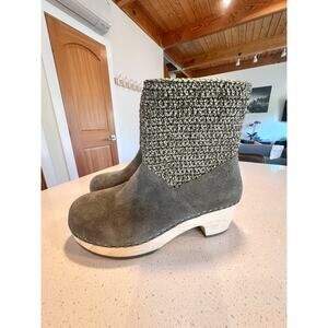 The Sak Paloma Clog Boot Moss Suede Women's 8 ECU! Retails $139